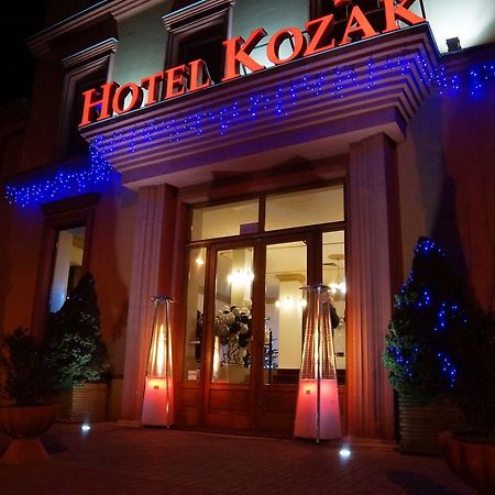 Hotel Kozak Холм Екстер'єр фото