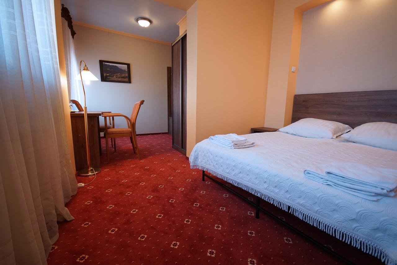 Hotel Kozak Холм Екстер'єр фото